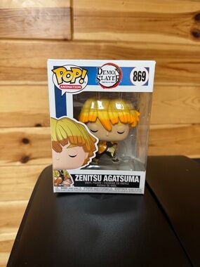Funko Pop! Demon Slayer Zenitsu Agatsuma Yellow and Orange Vinyl Figure